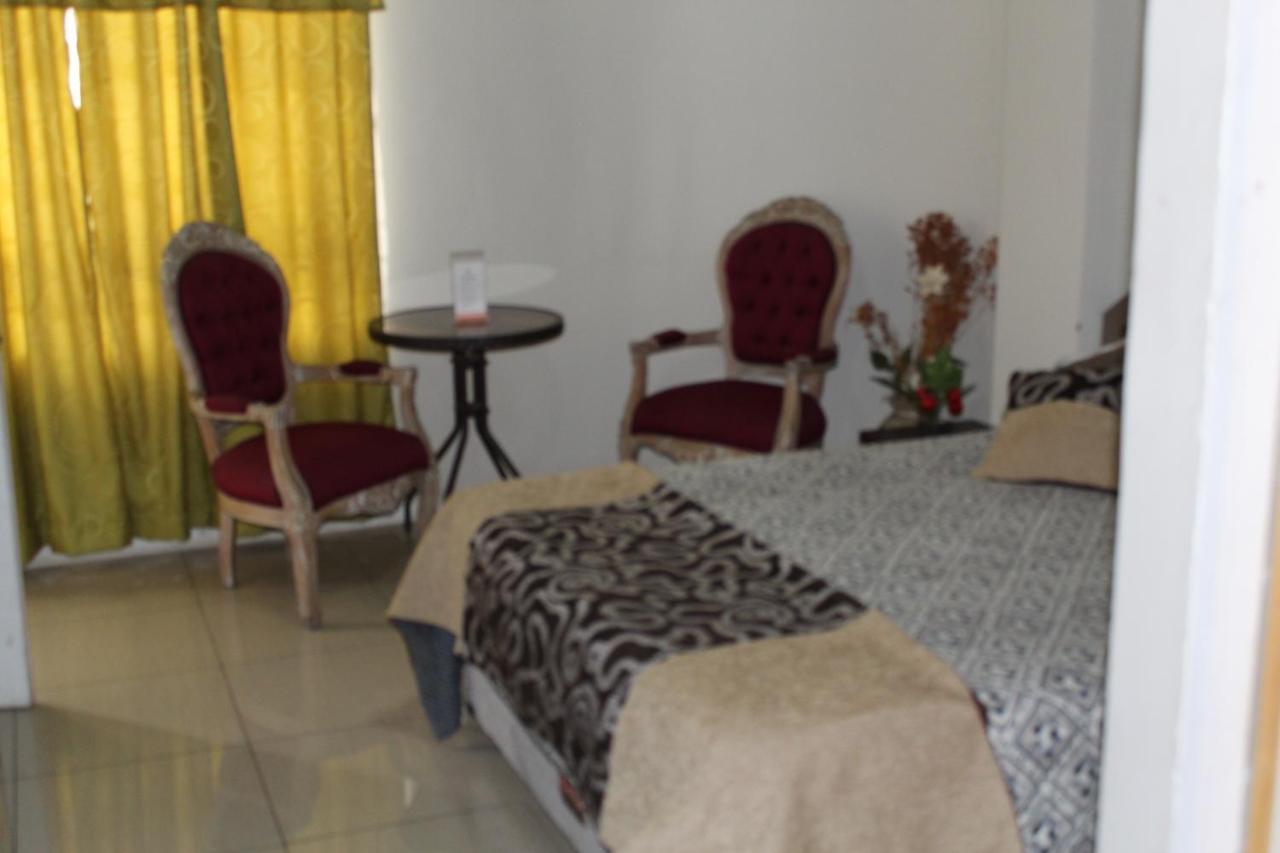 Hostal Quinta Normal アントファガスタ エクステリア 写真